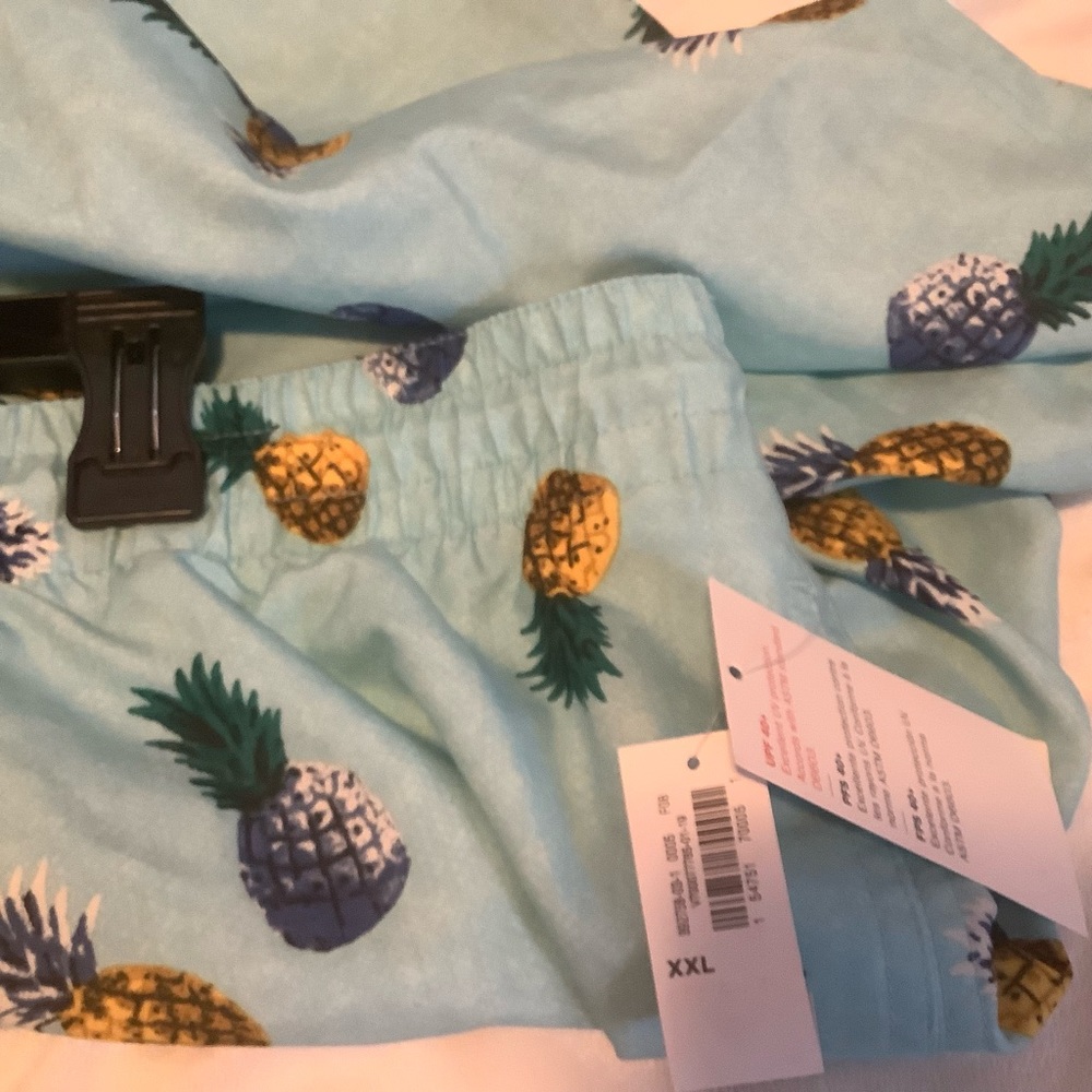Old Navy Printed Swim Trunks for Men New size XXLARGE - Picture 11 of 13